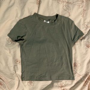 NWOT Divided Green Cropped Tee
